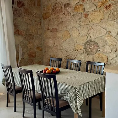Kalypso Retreat With Private Swimming Pool